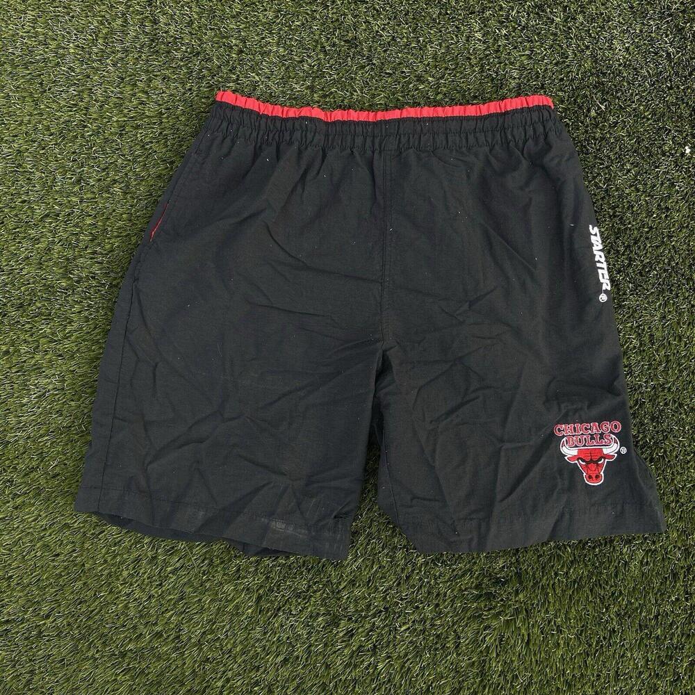 1990s Chicago Bulls NBA Basketball Starter Size Large Black Athletic Shorts